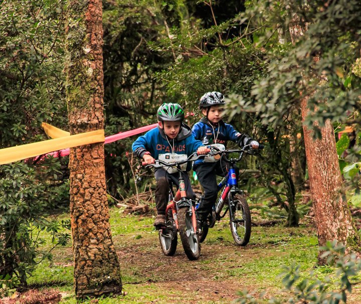 Criançada dá lição de superação na abertura da Copa Kids em Monte Verde (MG)