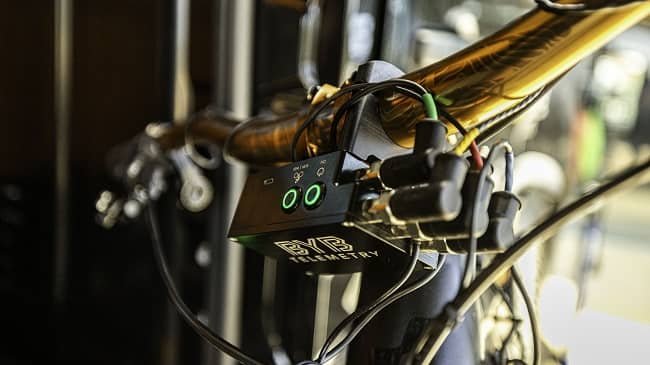 Telemetria revoluciona ajustes de suspensão no mountain bike com tecnologia BYB