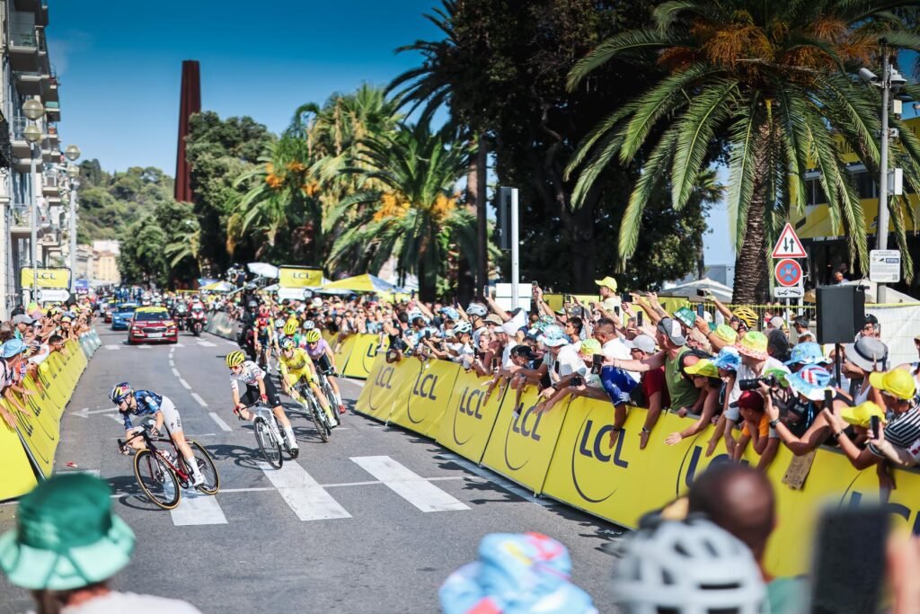 Tour de France Femmes: audiência em alta, dinheiro em debate e uma prova que sempre exige mais