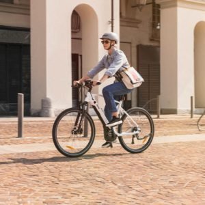 Ir para o trabalho de bicicleta: uma maneira eficaz de economizar dinheiro