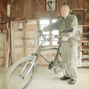 Entre marteladas e pedaladas: Uma história construída sobre a bicicleta