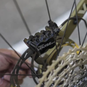 Alta performance e custo-benefício: freios Magura Louise Elite e MT A2 chegam ao Brasil