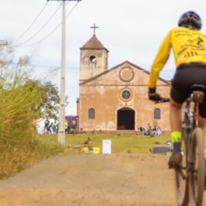 Pedal Rota das Catedrais reúne nesse sábado (2) cerca de 1,4 mil atletas entre Londrina e Maringá